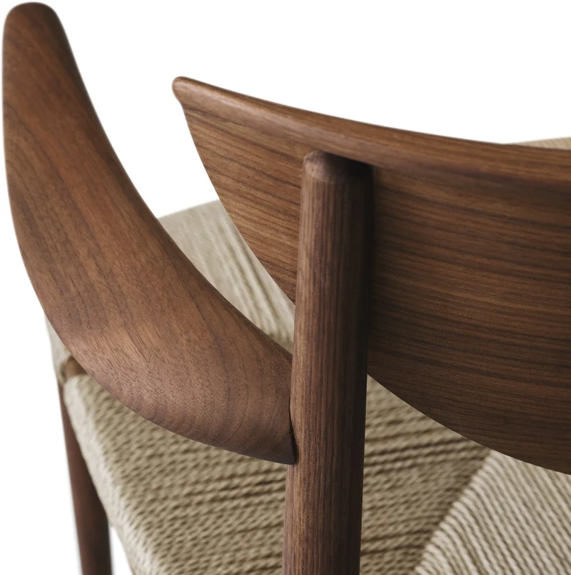 Chaise avec accoudoirs en bois marron HM4 Drawn - &tradition