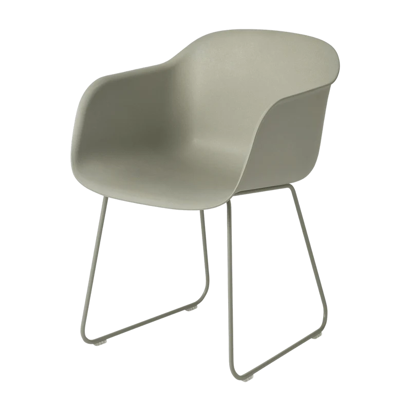 Fauteuil gris vert piétement traîneau Fiber - Muuto