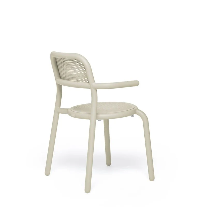 4 chaises beiges avec accoudoirs Toni - Fatboy