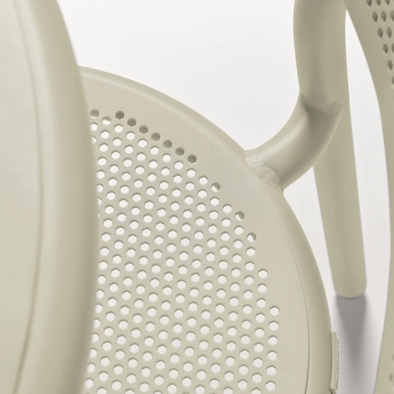 4 chaises beiges avec accoudoirs Toni - Fatboy