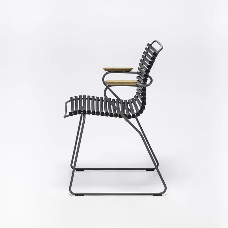 Chaise en métal et plastique noir avec accoudoirs CLICK - Houe