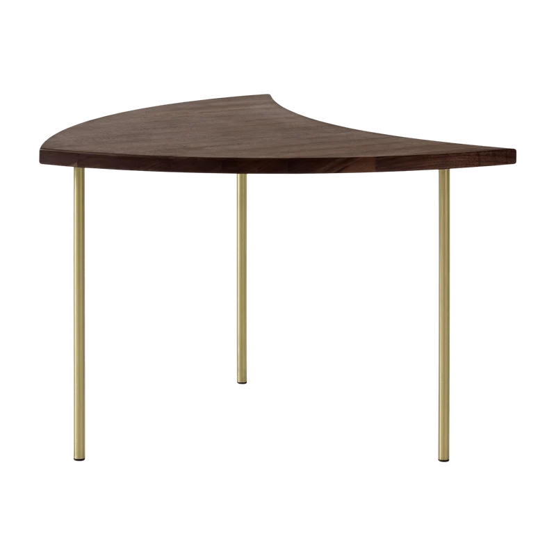 Table basse en noyer et pieds laiton Pinwheel HM7- &tradition