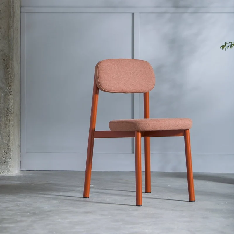 Chaise rose Résidence - Kann Design