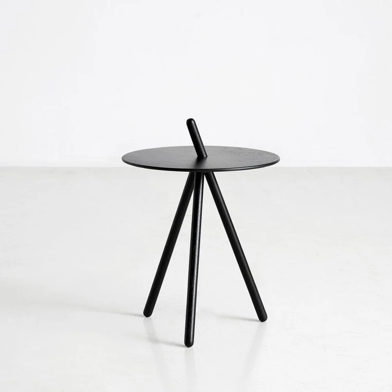 Table d'appoint en chêne noir Come Here - Woud