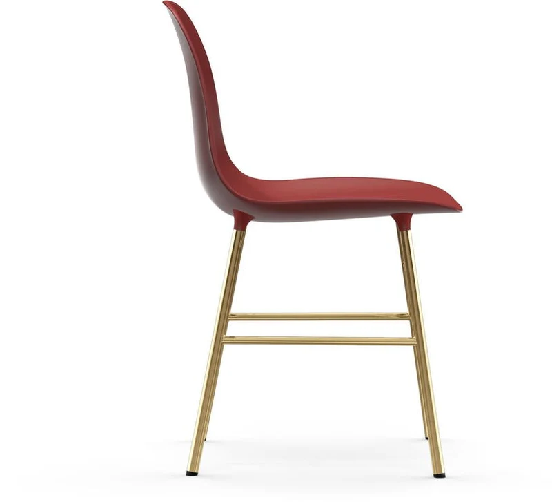 Chaise en laiton et pp rouge Form - Normann Copenhagen