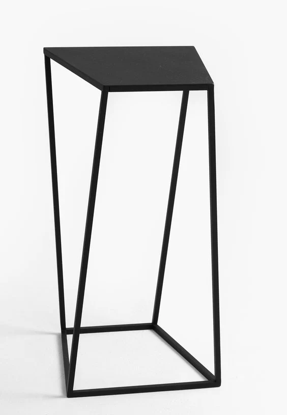 Table d'appoint rectangulaire en métal noir Zak - Custom Form