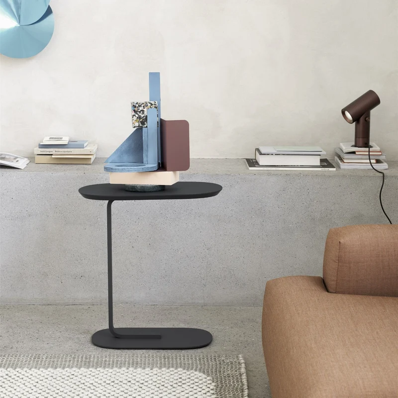 Table d'appoint blanche plateau en chêne Relate - Muuto