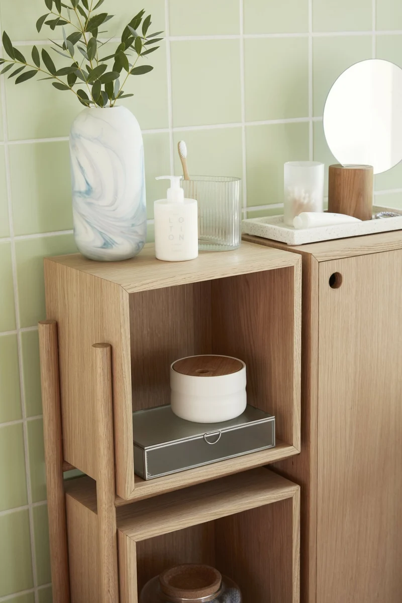 Cabinet de rangement en chêne - Hübsch