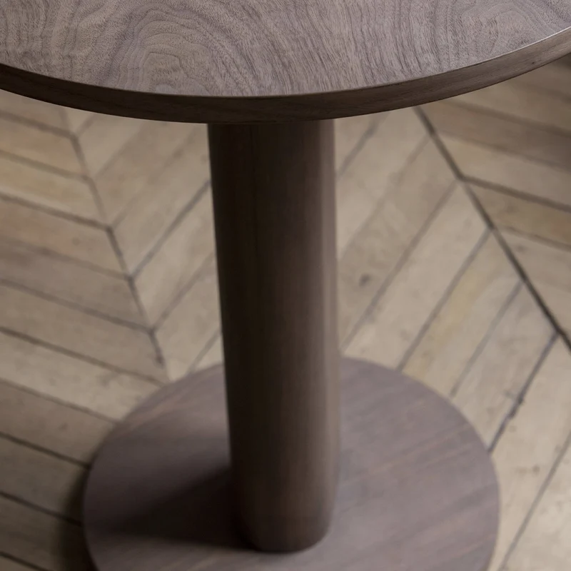 Table bistrot ronde avec pied central rond Galta - Kann Design