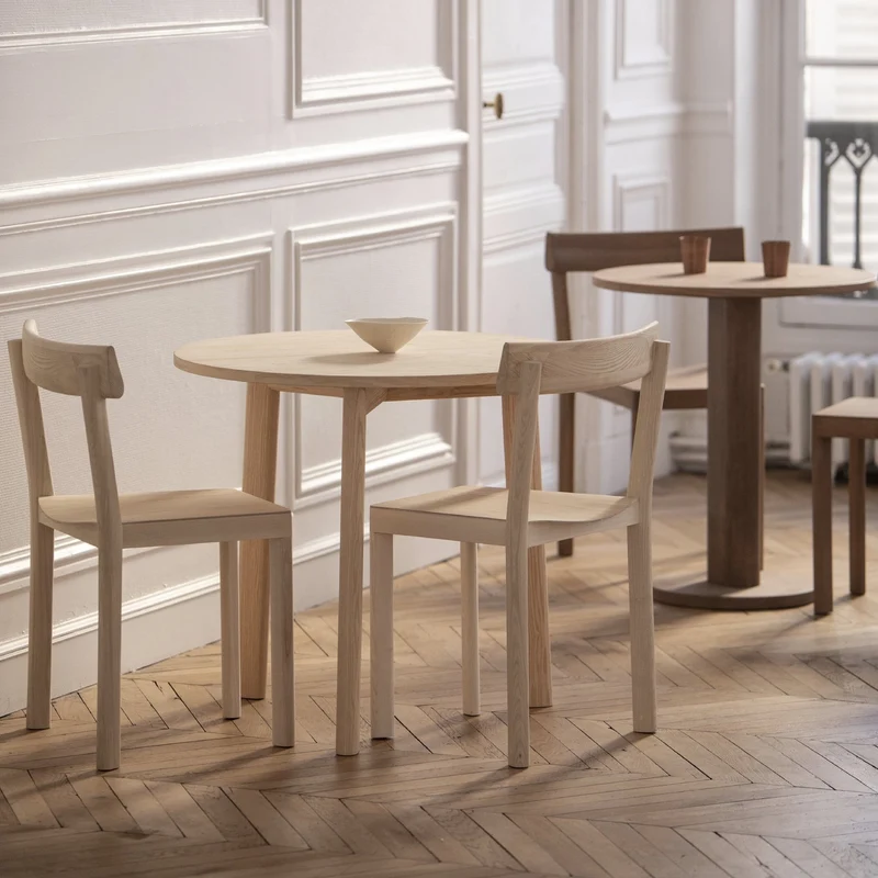 Table ronde en frêne Galta - Kann Design