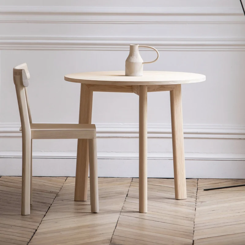 Table ronde en frêne Galta - Kann Design