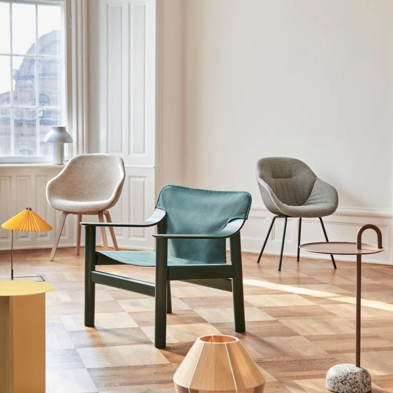 Fauteuil en hêtre avec housse en toile verte Bernard - HAY