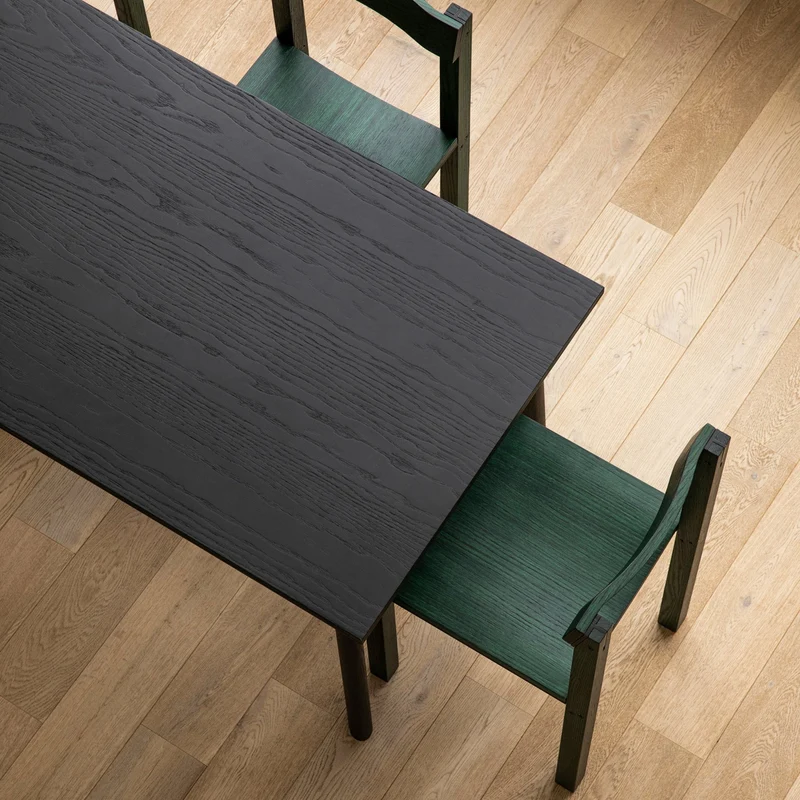 Chaise design en chêne vert Tal - Kann Design