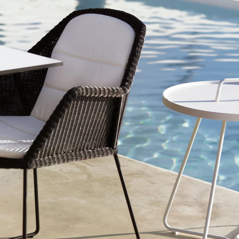 Chaise noire Breeze - Cane-Line
