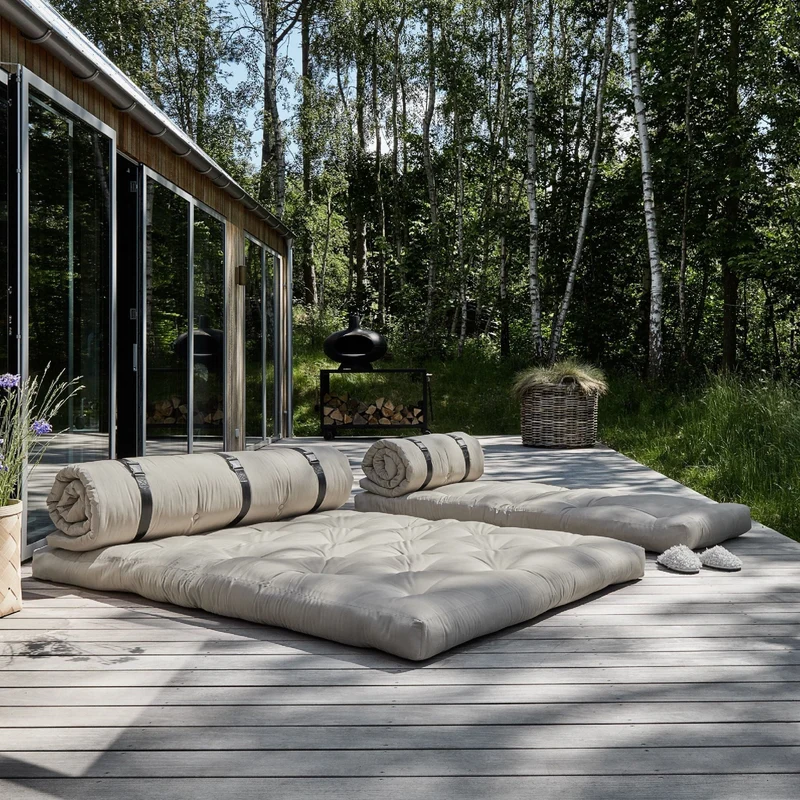 Futon de jardin dépliable beige Buckle-Up - Karup Design