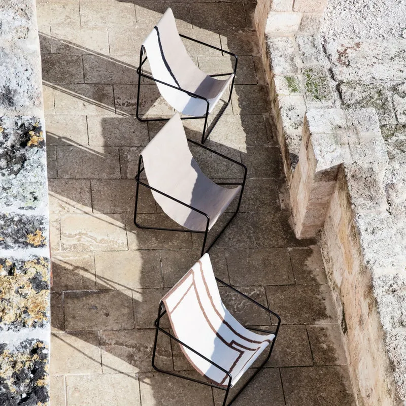 Fauteuil en métal noir et tissu recyclé sable 63 x 77 cm Desert - Ferm Living