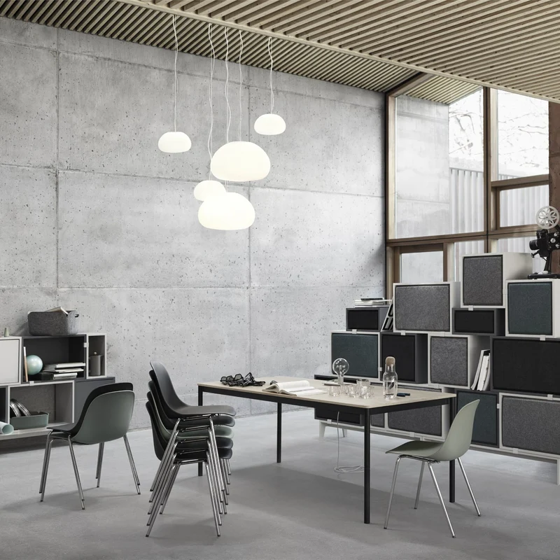 Table 250 cm blanche piétement noir Base - Muuto