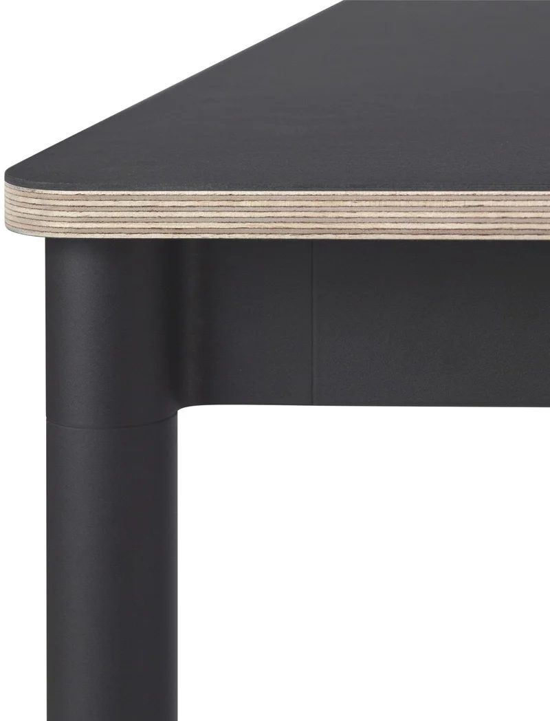 Table 250 cm noir et bois piétement noir Base - Muuto