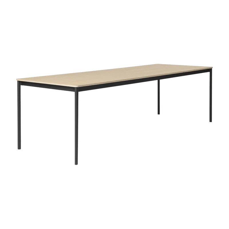 Table 250 cm chêne piétement noir Base - Muuto