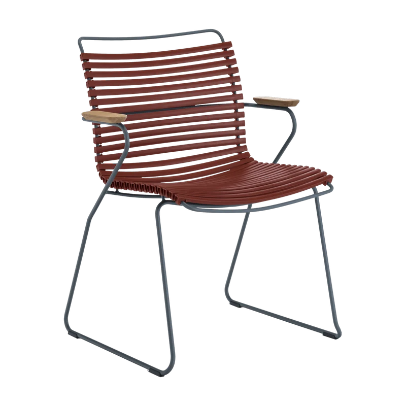 Chaise en métal et plastique rouge Paprika avec accoudoirs CLICK - Houe