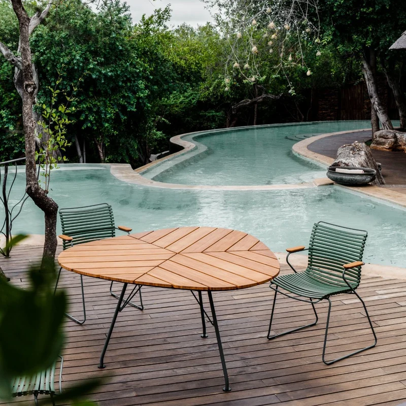 Chaise en métal et plastique bleu clair avec accoudoirs CLICK - Houe