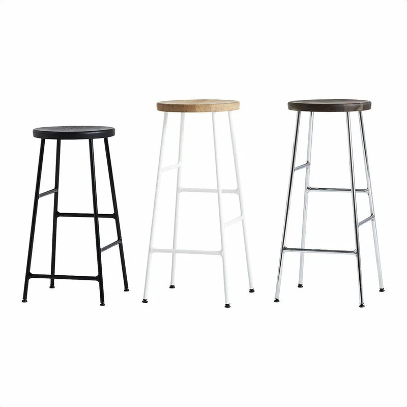 Tabouret de bar en métal et bois noir 65 cm Cornet - HAY