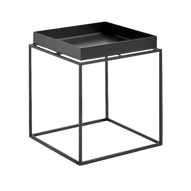 Petite table basse carrée en métal noir 30 x 30 x 34 cm Tray - HAY