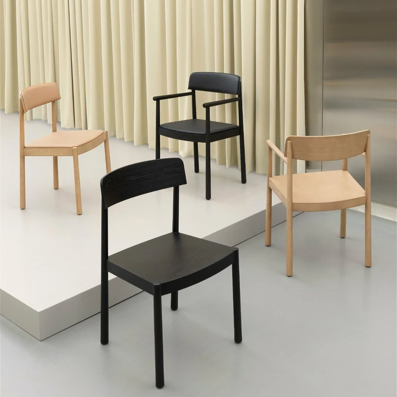 Chaise en bois de frêne avec assise en cuir Timb Tan/ Ultra Leather Camel - Normann Copenhagen