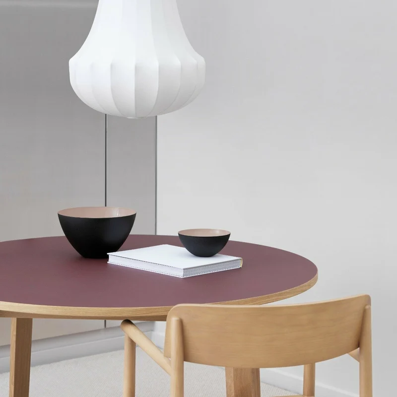 Chaise en bois de frêne avec accoudoirs Timb Tan - Normann Copenhagen