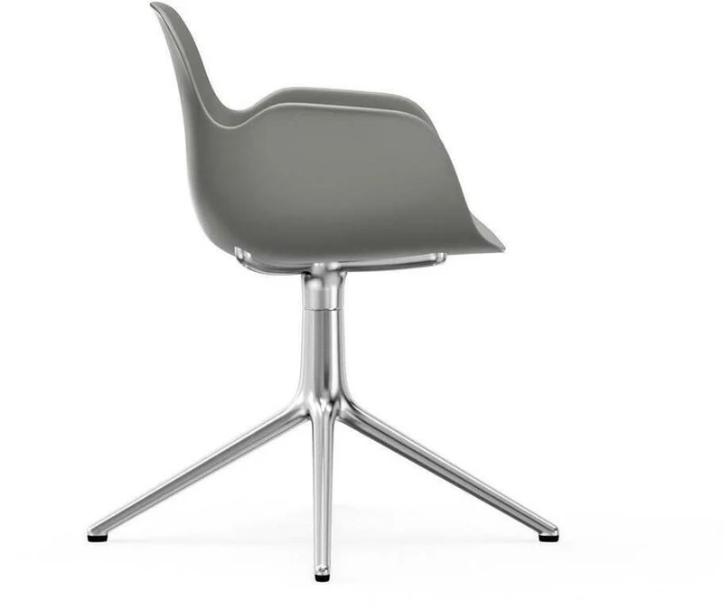 Chaise avec accoudoirs en aluminium et pp gris Form - Normann Copenhagen