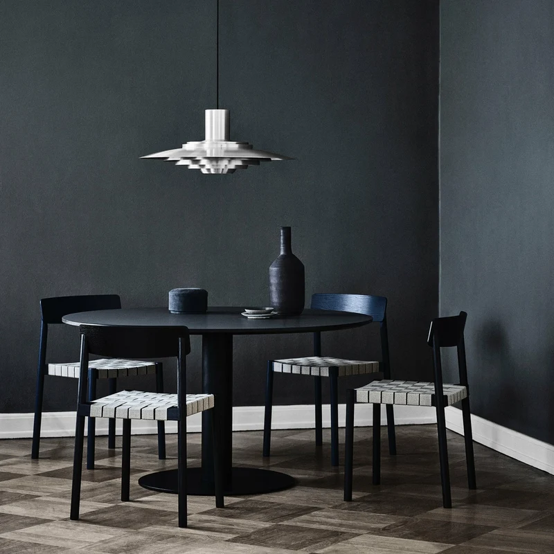 Table à manger ronde en marbre noire et base en acier noire 150 cm In Between SK20 - &Tradition