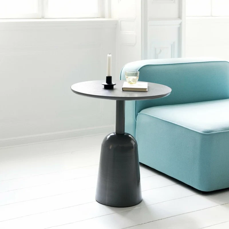Table basse en acier grise Turn table Grey - Normann Copenhagen