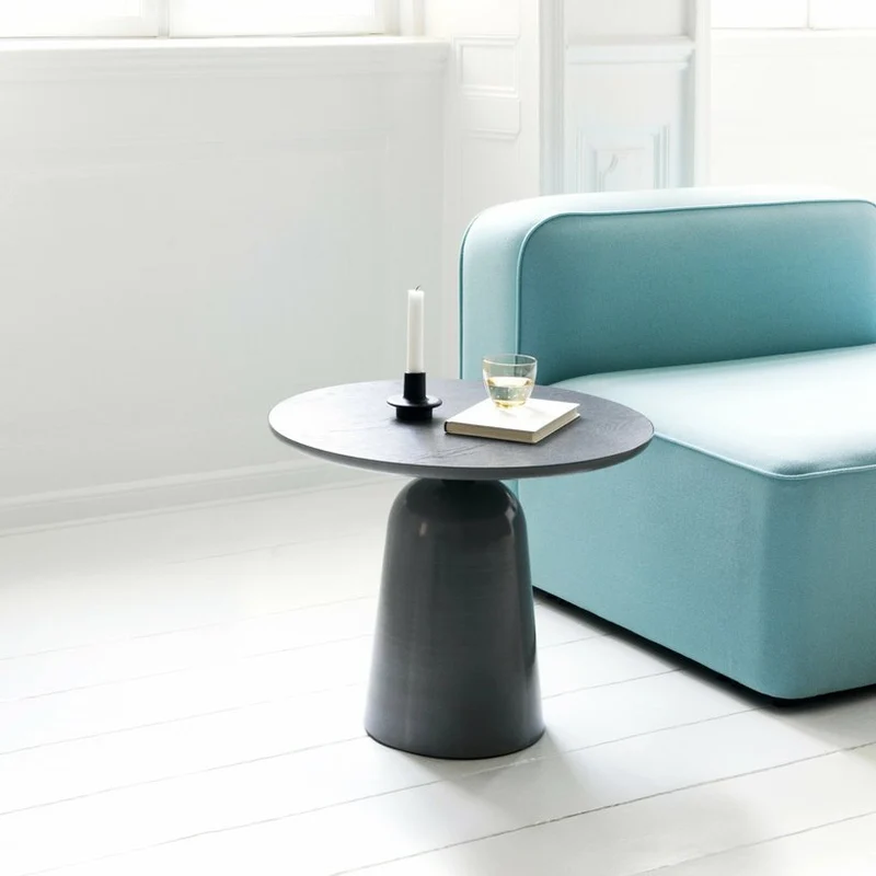 Table basse en acier grise Turn table Grey - Normann Copenhagen