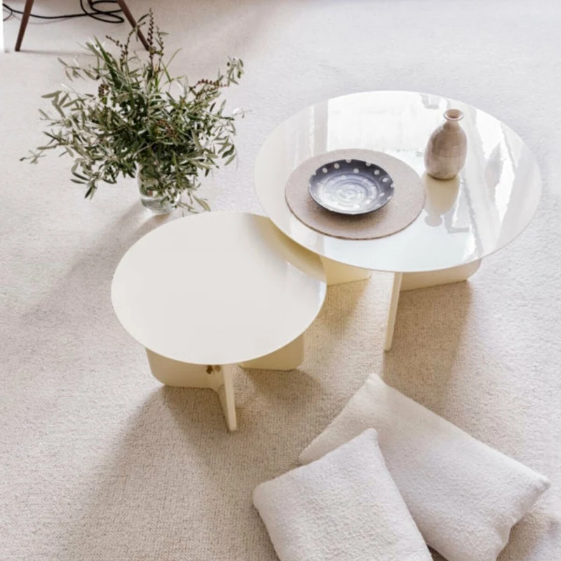 Table basse laquée ivoire Large Be Good - Red Edition
