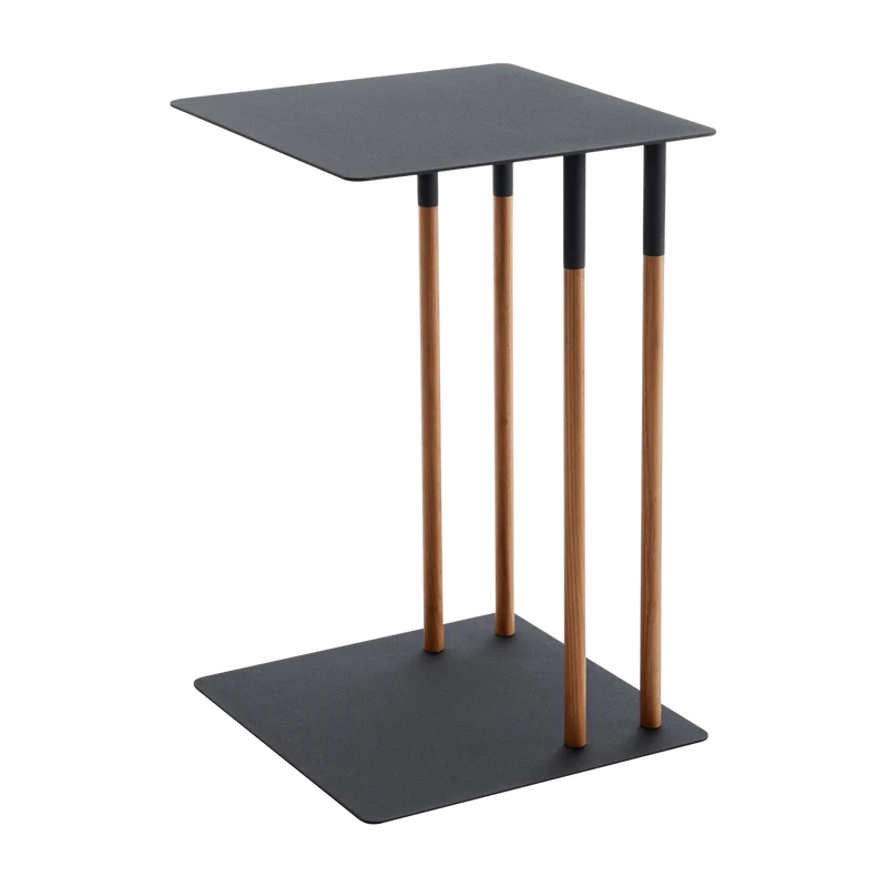 Table d'appoint noire et pieds en bois - Yamazaki