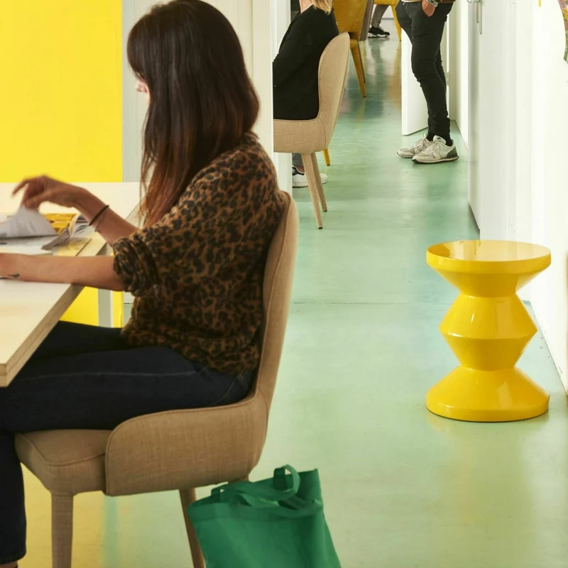 Tabouret jaune laqué Zig Zag - Pols Potten