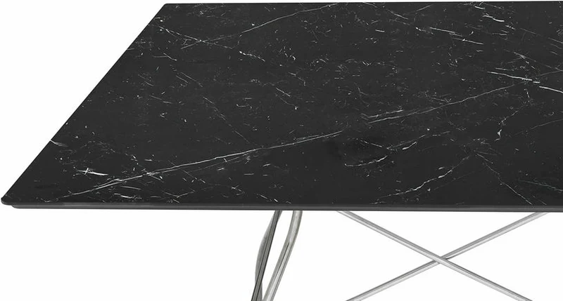 Table à manger effet marbre noir et chromé 118x118 Glossy - Kartell