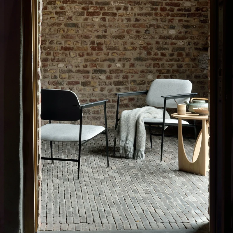 Table d'appoint géométrique en chêne - Ethnicraft Accessories