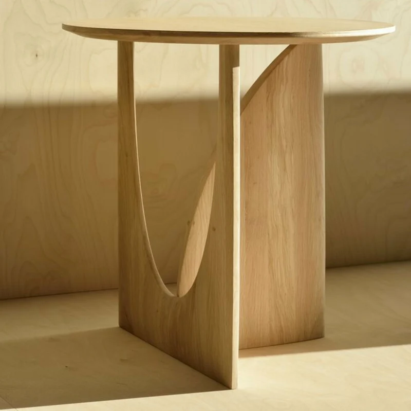Table d'appoint géométrique en chêne - Ethnicraft Accessories