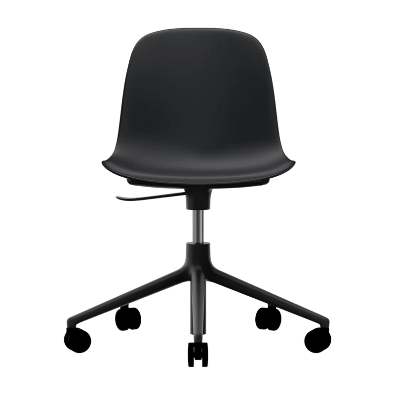 Chaise tournante à roulettes noire Swivel Norman Copenhagen noir - Normann Copenhagen