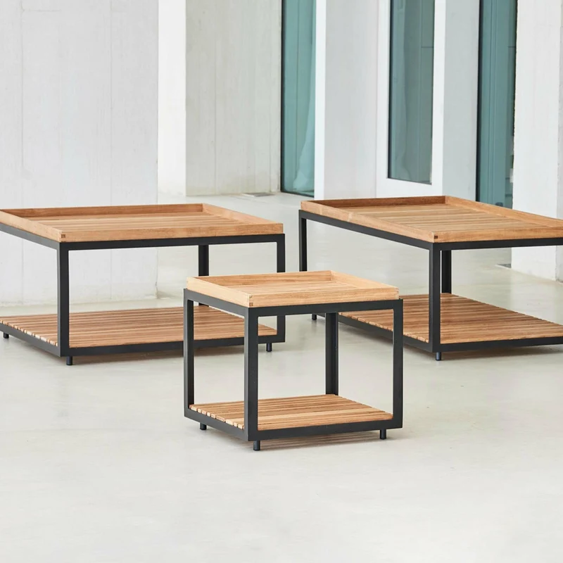 Table basse en teck et cadre noir 48x48 cm Level - Cane-Line