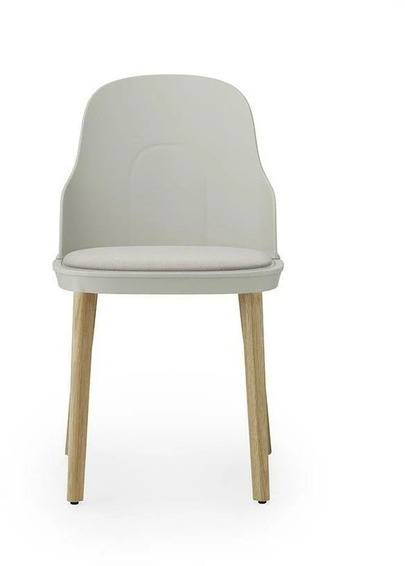 Chaise à l'assise en tissu canvas gris chaud et piètement en chêne Allez Warm Grey - Normann Copenhagen