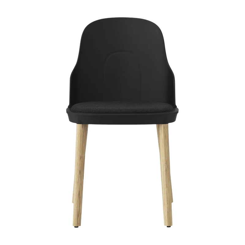 Chaise à l'assise en tissu noir MLF et au piètement en chêne Allez noir - Normann Copenhagen