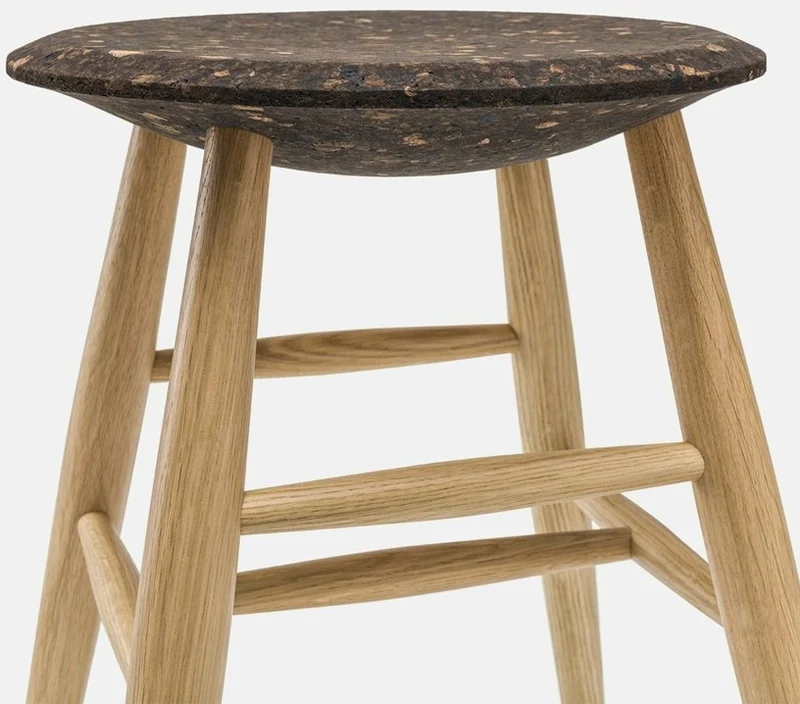 Tabouret en liège foncé et bois naturel Drifted - Hem