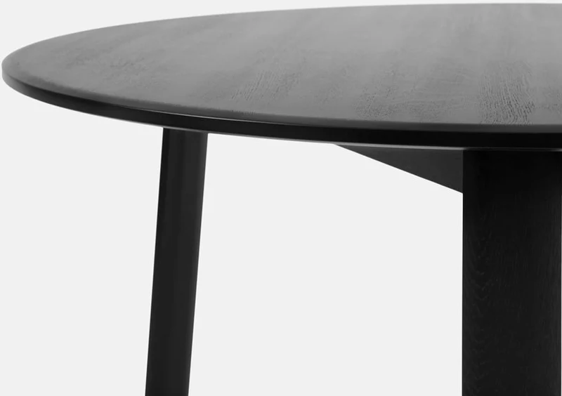 Table à manger ronde en chêne noir Alle - Hem
