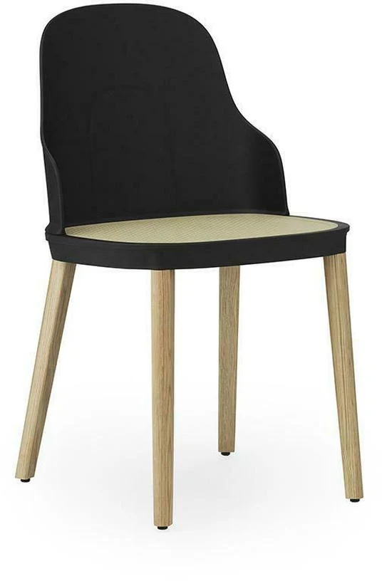 Chaise noire à l'assise en cannage moulé et au piétement en chêne Allez noir - Normann Copenhagen
