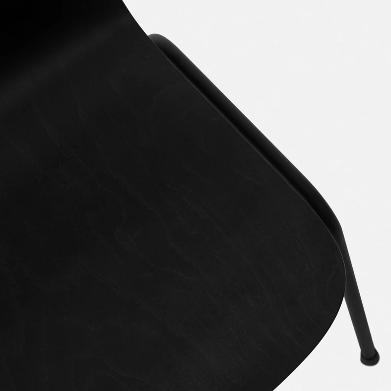 Chaise en bois noir et cadre noir Touchwood - Hem