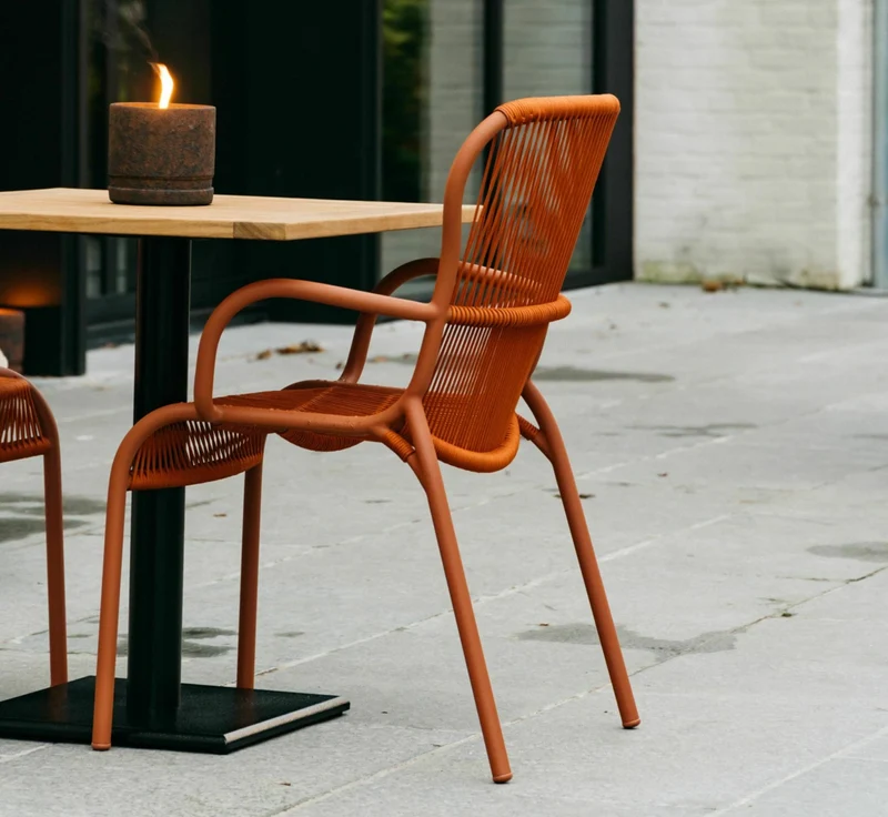 Chaise de repas extérieur terracotta Loop - Vincent Sheppard