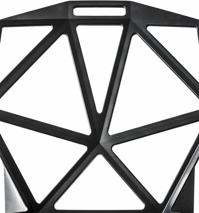 Chaise en aluminium noire One - Magis