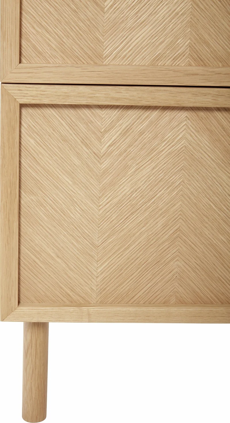 Petite commode en chêne naturel et aux motifs chevron - Hübsch